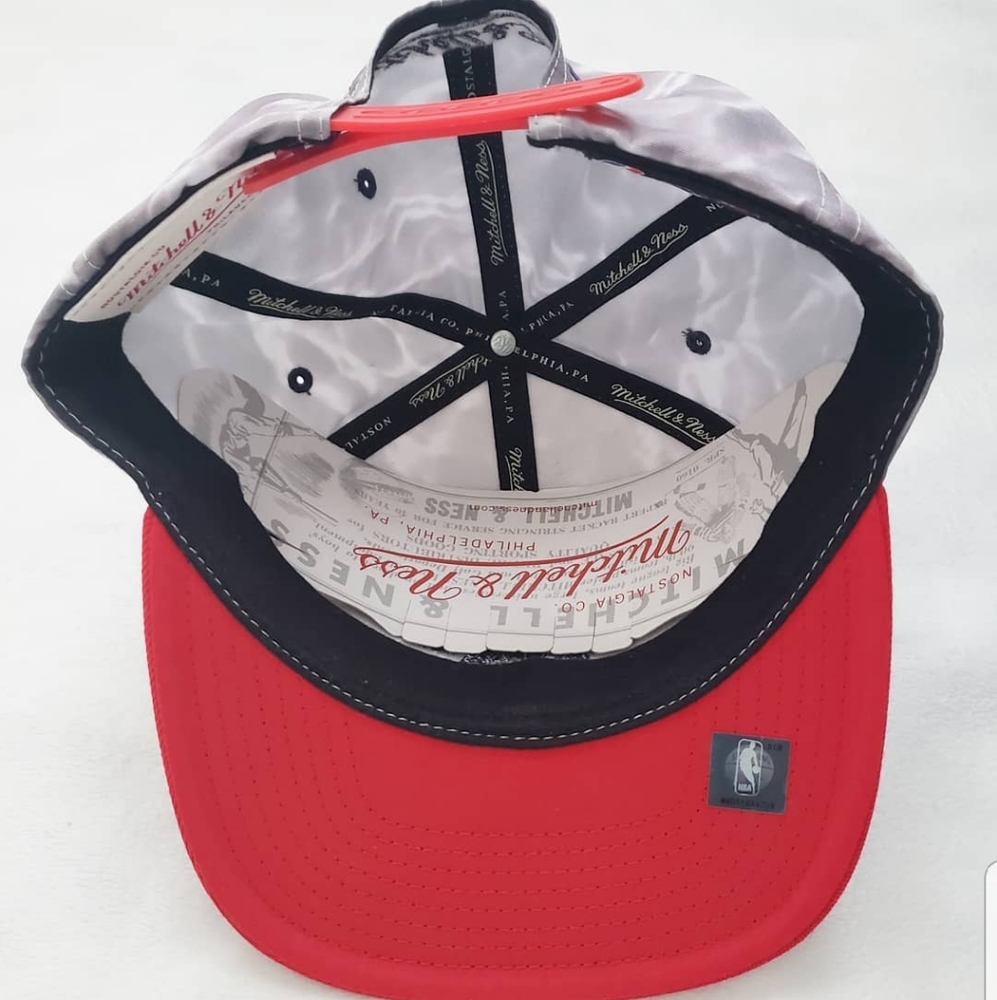 Baseball cap - Picture 3 of 6